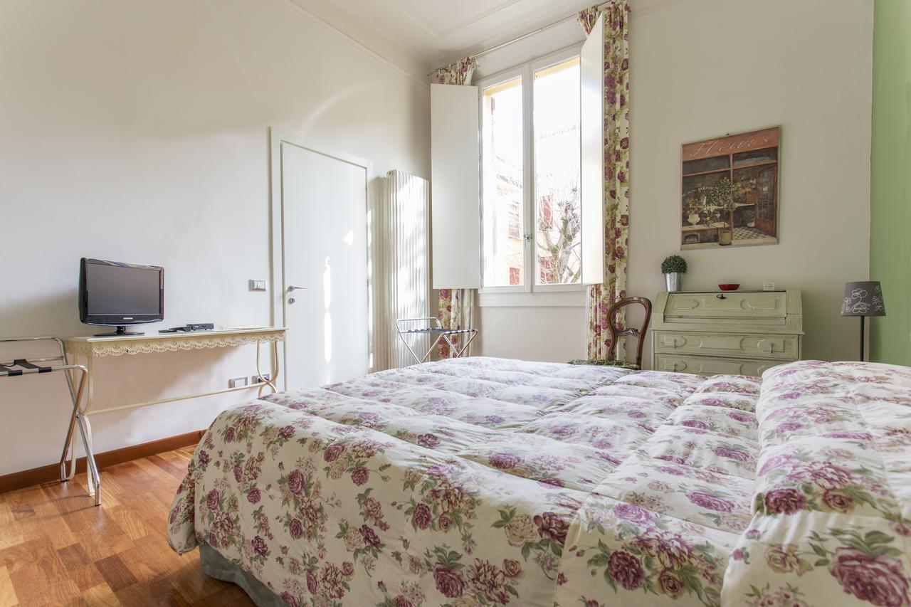 Bed and Breakfast Casa Ilaria Болонья Экстерьер фото
