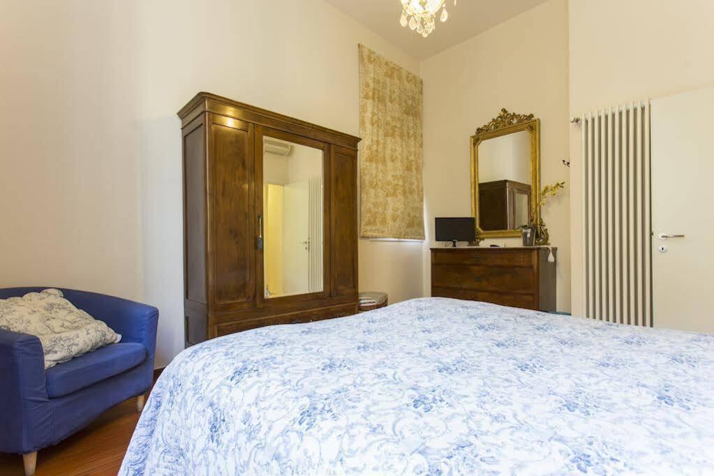 Bed and Breakfast Casa Ilaria Болонья Экстерьер фото